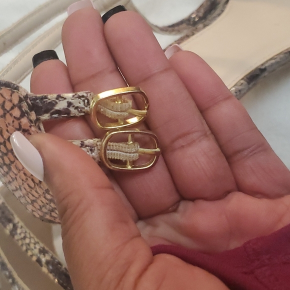 NY&Co Faux Animal Print Heelz - Picture 11 of 14